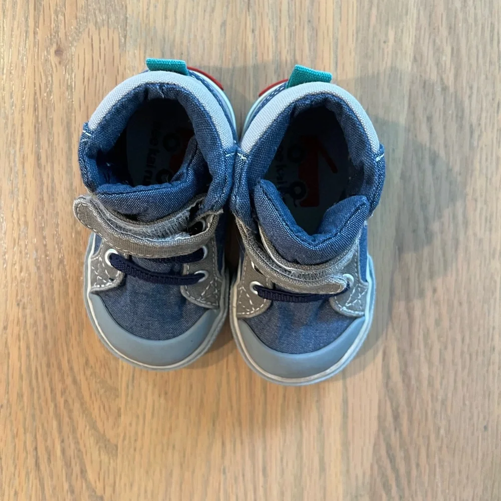 See Kai Run Dane sneakers size 4 - Picture 2 of 6